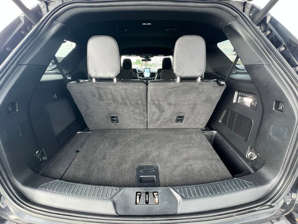 Used 2020 Ford Explorer ST w/ ST Street Pack image 25