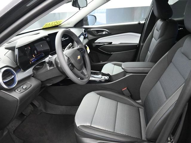 New 2026 Chevrolet Trax LT w/ Driver Confidence Package FWD image 15