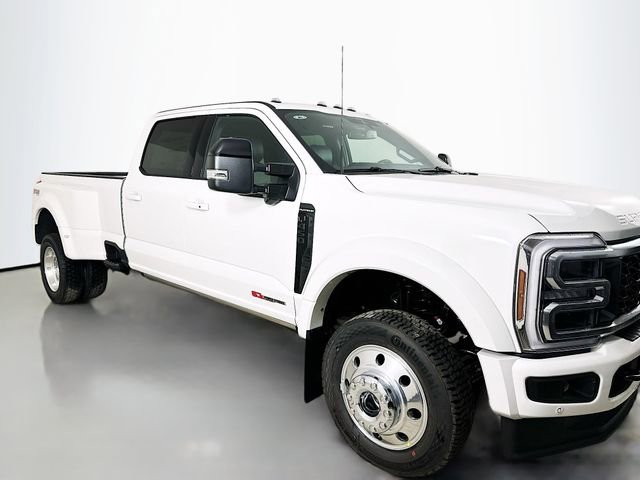 New 2026 Ford F450 Platinum w/ FX4 Off-Road Package image 1