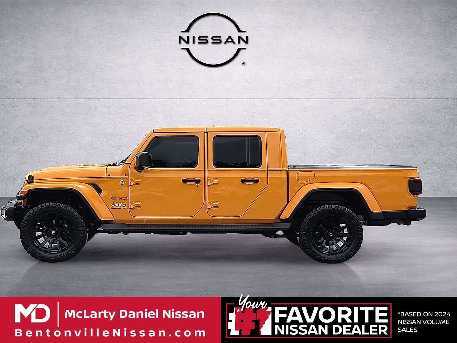 Used 2021 Jeep Gladiator Overland w/ Popular Equipment Package AWD/4WD image 3