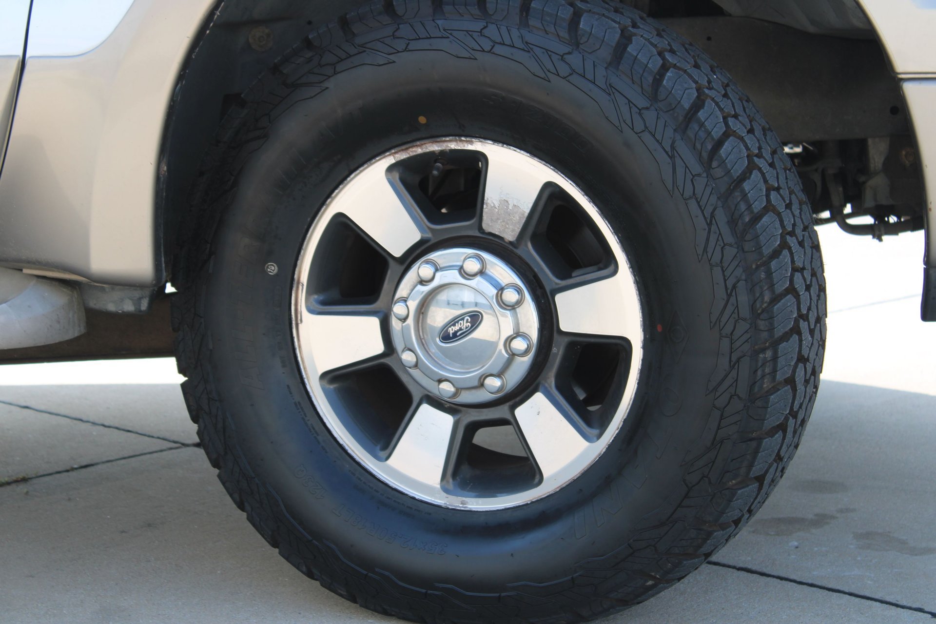 Used 2005 Ford Excursion Eddie Bauer RWD image 35