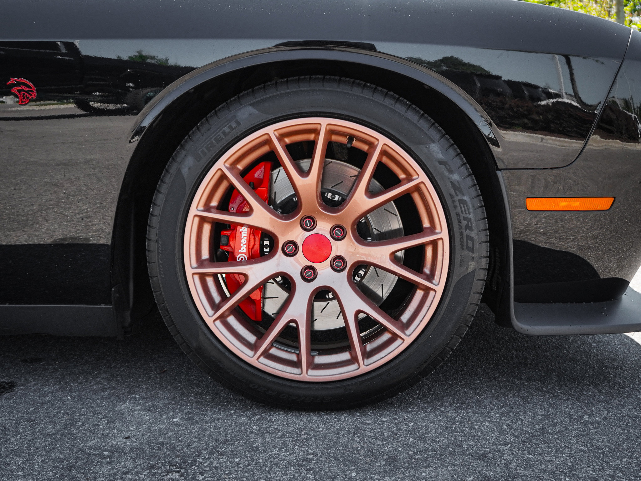 Used 2016 Dodge Challenger SRT Hellcat RWD image 14