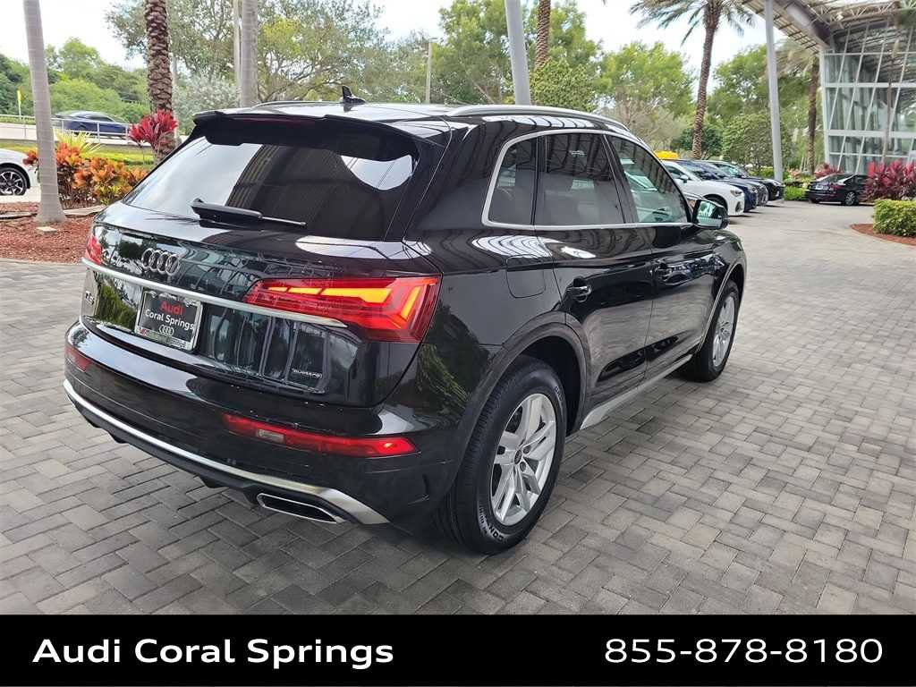 Certified 2023 Audi Q5 2.0T Premium w/ Convenience Package image 8