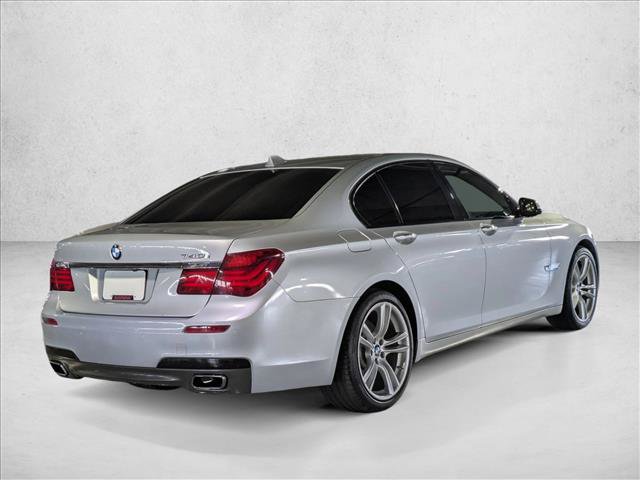 Used 2013 BMW 740i RWD image 5