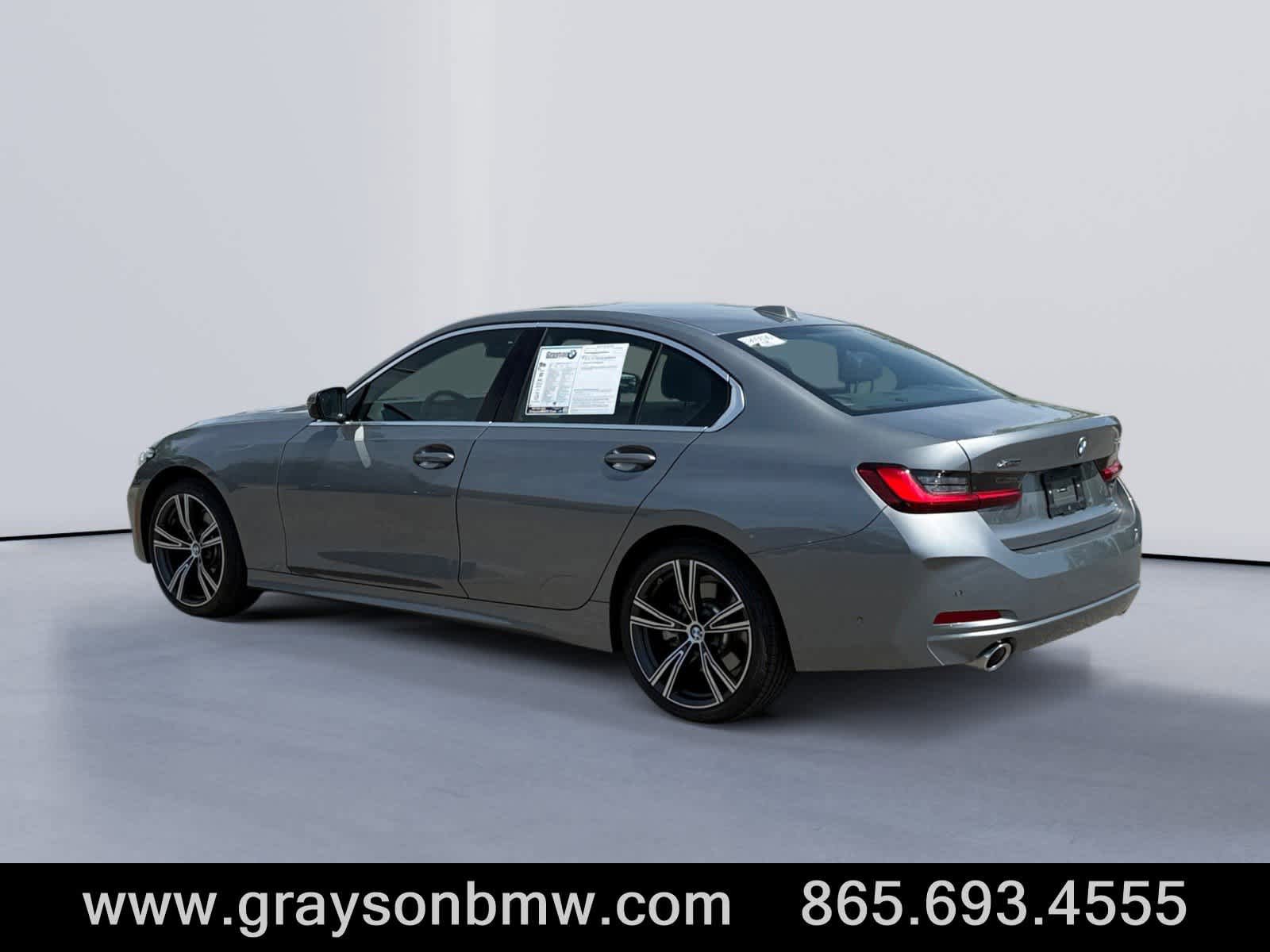 Used 2024 BMW 330i xDrive Sedan w/ Premium Package AWD/4WD image 5
