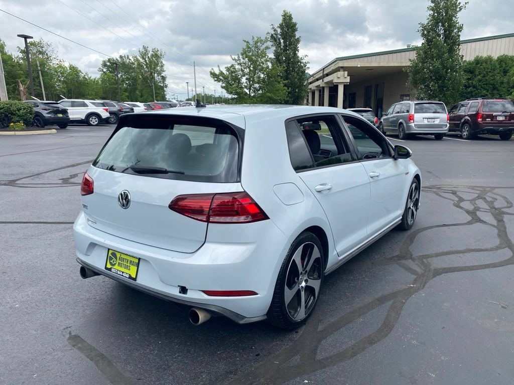 Used 2018 Volkswagen GTI S FWD image 8