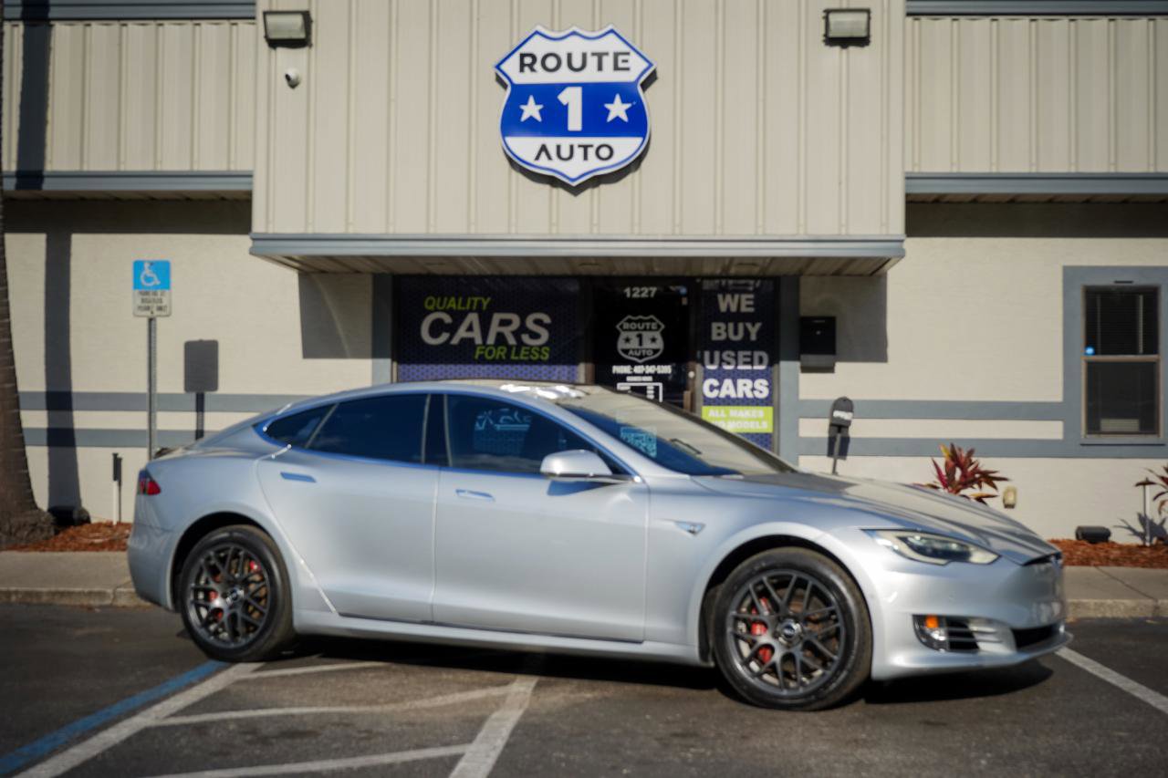 Used 2016 Tesla Model S 70D AWD/4WD image 4