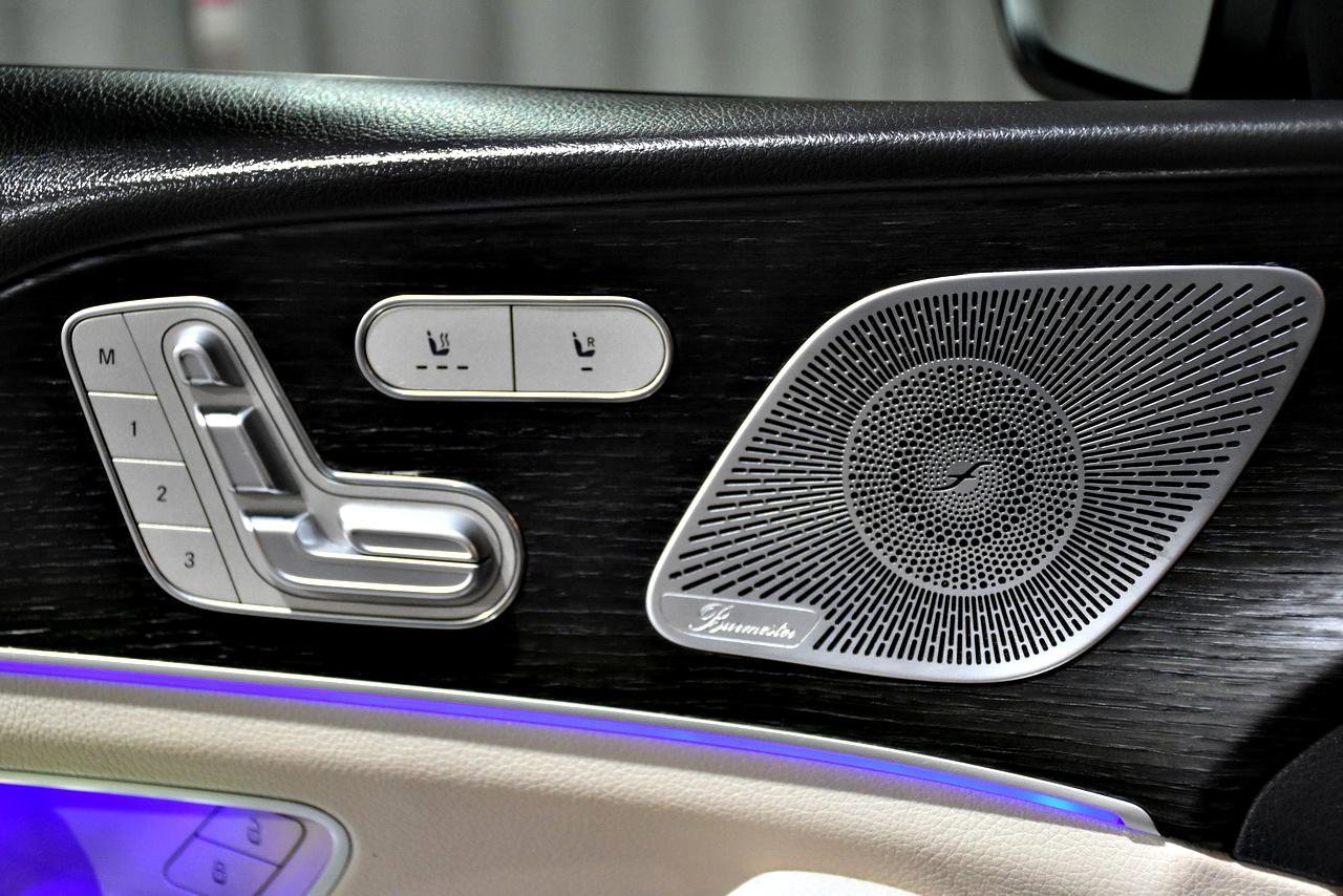 Used 2020 Mercedes-Benz GLS 450 4MATIC image 11