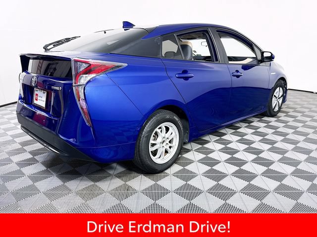 Certified 2018 Toyota Prius Three FWD image 22