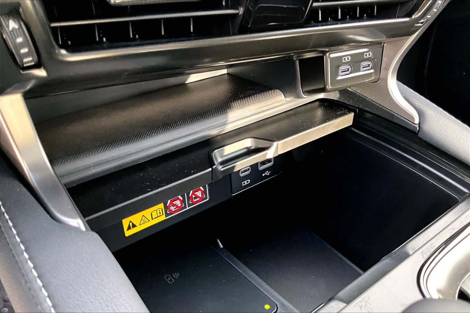 New 2026 Lexus RX 450h AWD w/ Convenience Package image 14