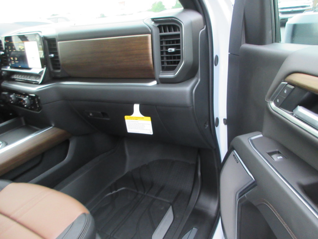 New 2026 Chevrolet Silverado 3500 High Country w/ High Country Premium Package AWD/4WD image 20