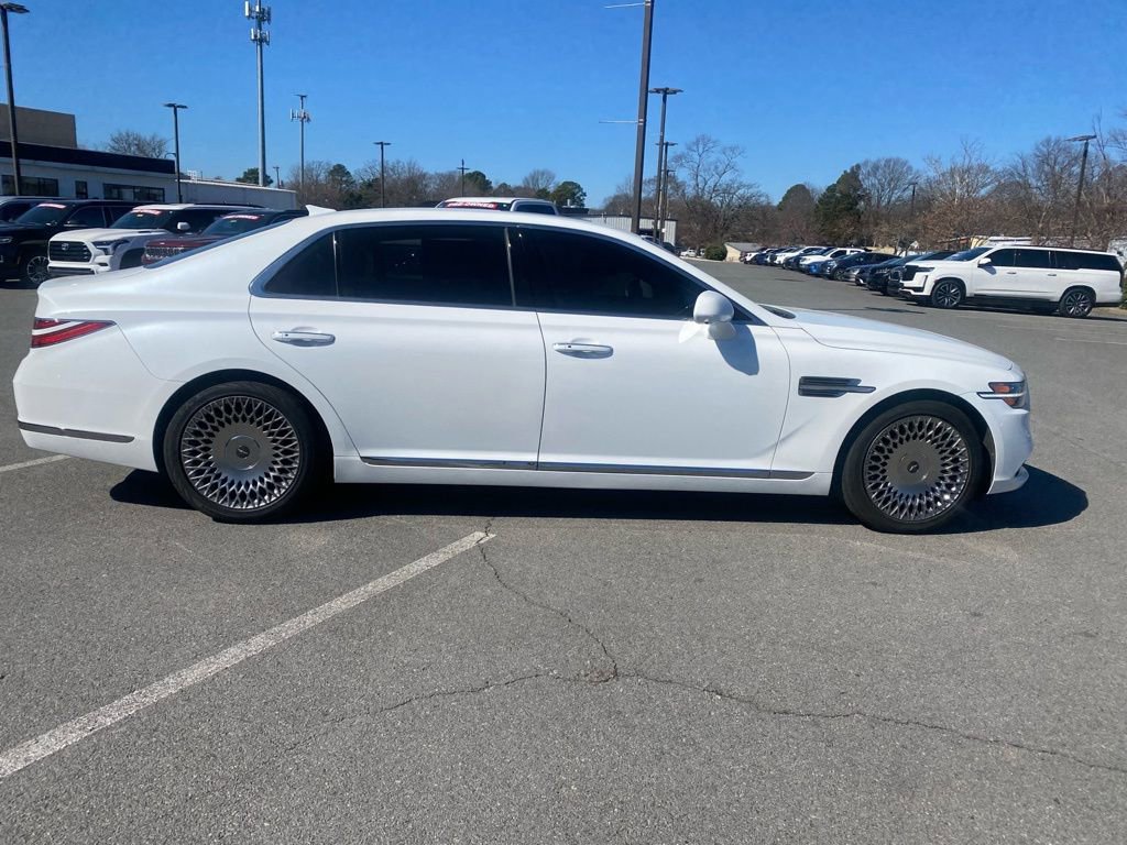 Used 2021 Genesis G90 3.3T Premium image 8