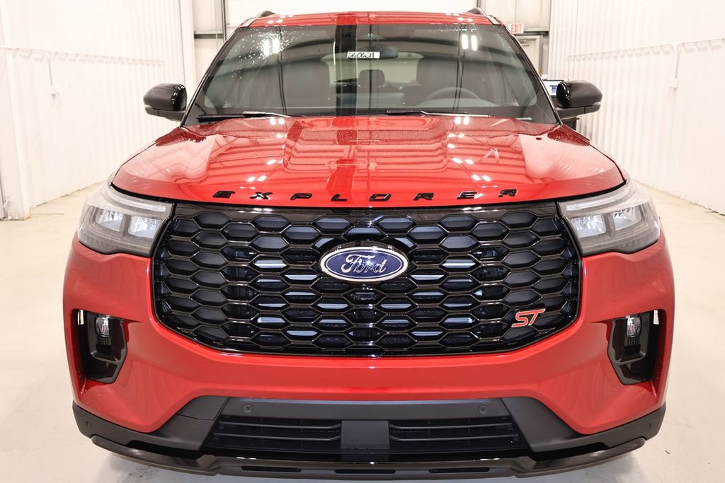 New 2026 Ford Explorer ST image 3