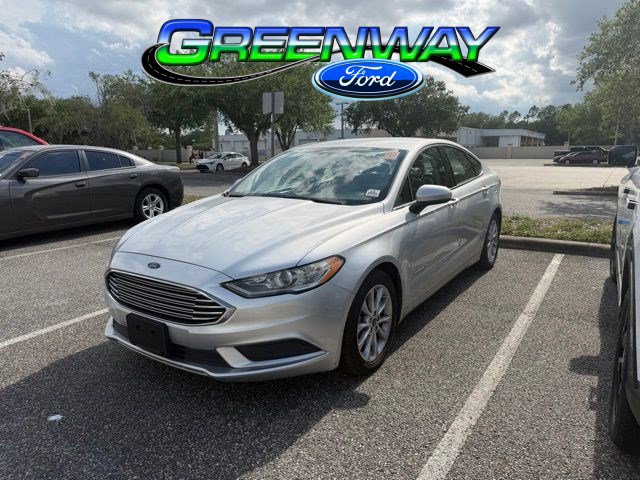 Used 2017 Ford Fusion S FWD image 1