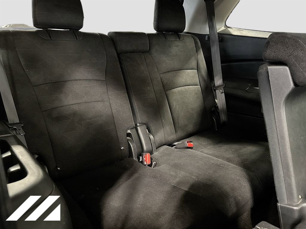 Used 2021 Honda Pilot LX image 27