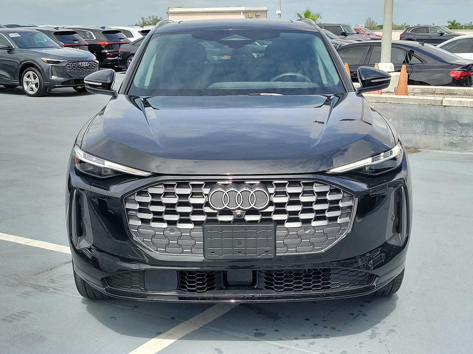 Certified 2025 Audi Q5 Premium Plus AWD/4WD image 8