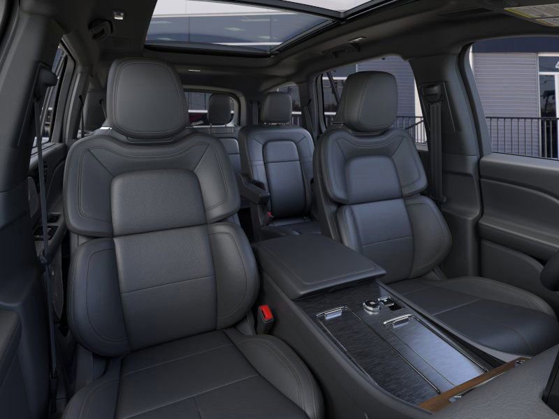 New 2026 Lincoln Aviator Reserve image 10