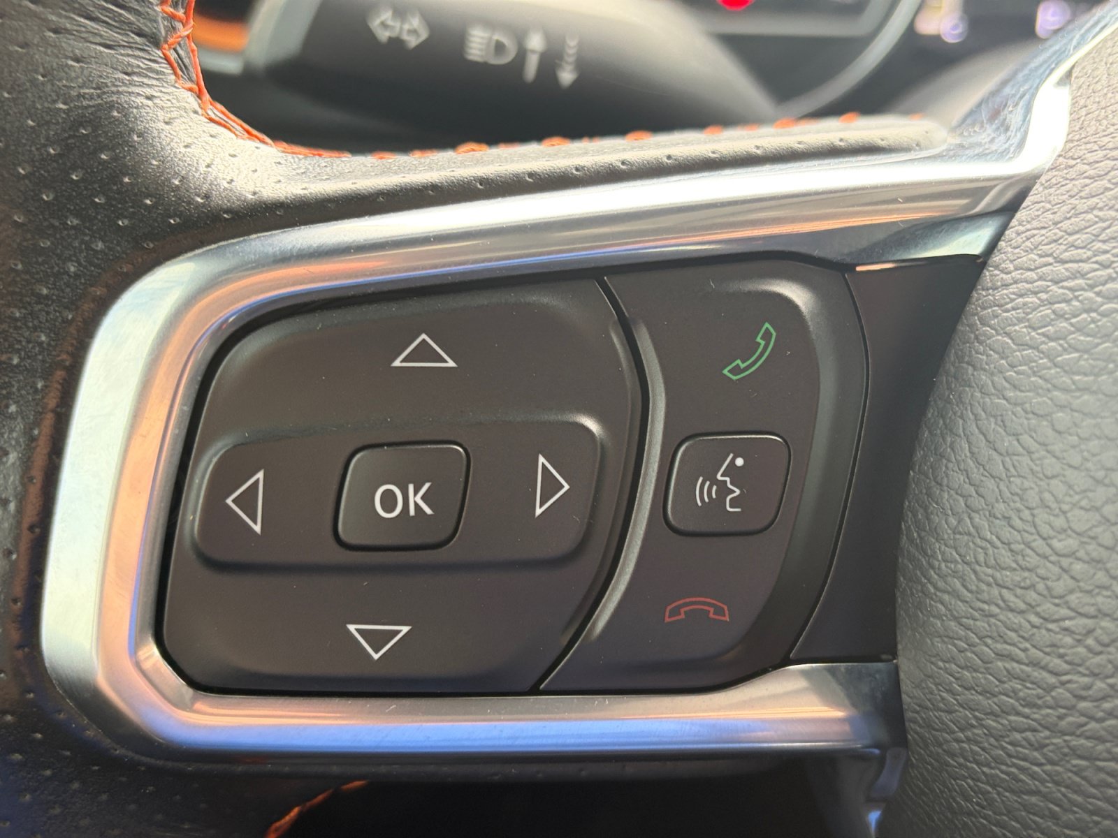 Used 2021 Jeep Gladiator Mojave w/ LED Lighting Group AWD/4WD image 21