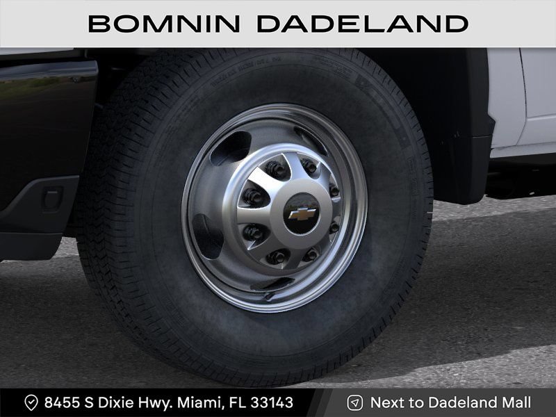 New 2026 Chevrolet Silverado 3500 W/T AWD/4WD image 9