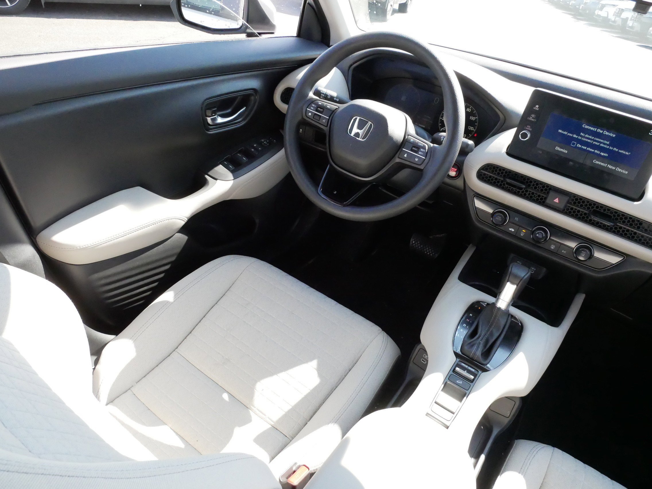 Certified 2026 Honda HR-V LX image 9