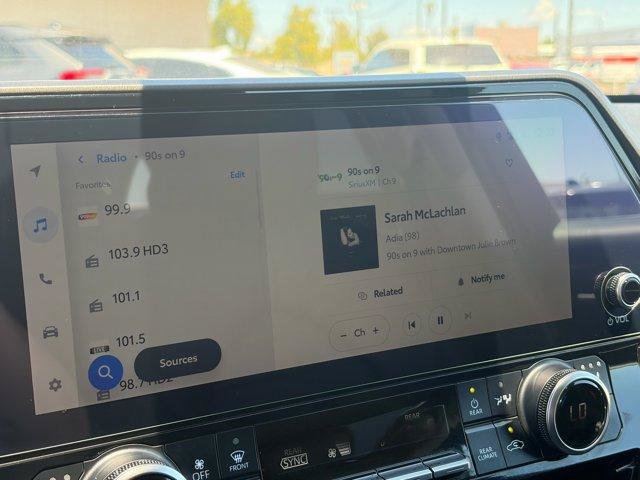 Used 2023 Toyota Highlander XLE FWD image 30