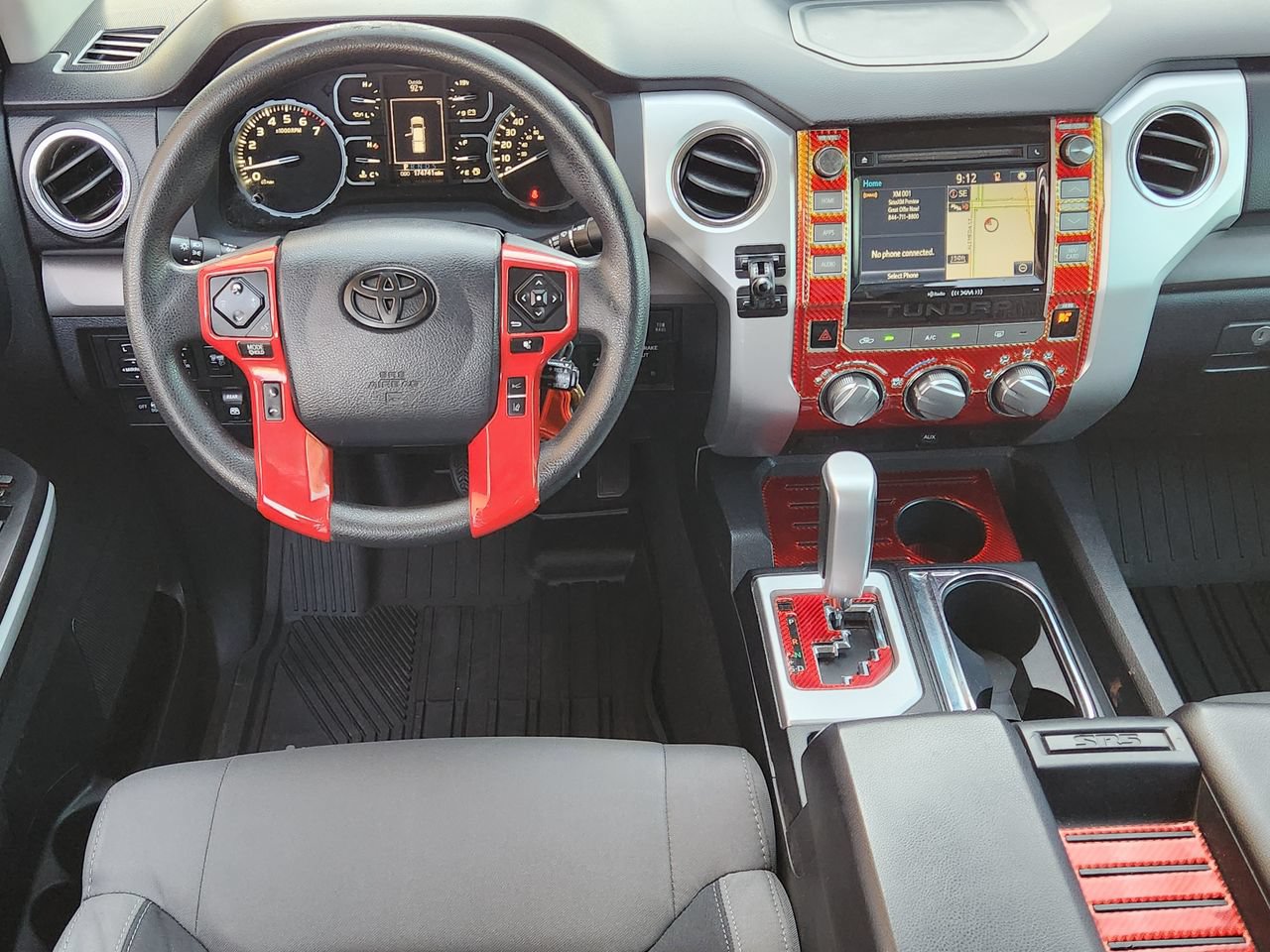 Used 2018 Toyota Tundra SR5 w/ SR5 Upgrade Package RWD image 25