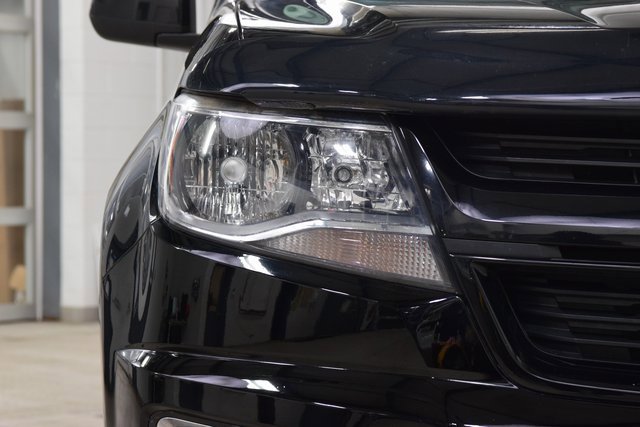 Used 2018 Chevrolet Colorado LT w/ Redline Special Edition image 12