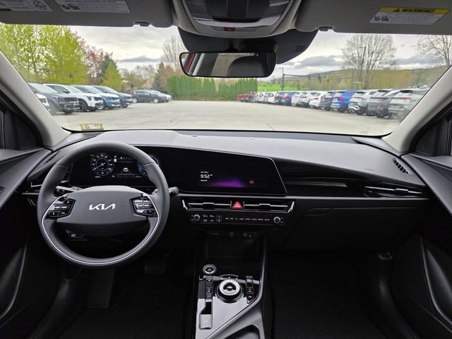 New 2026 Kia Niro Wind w/ Wind Preserve Package FWD image 18