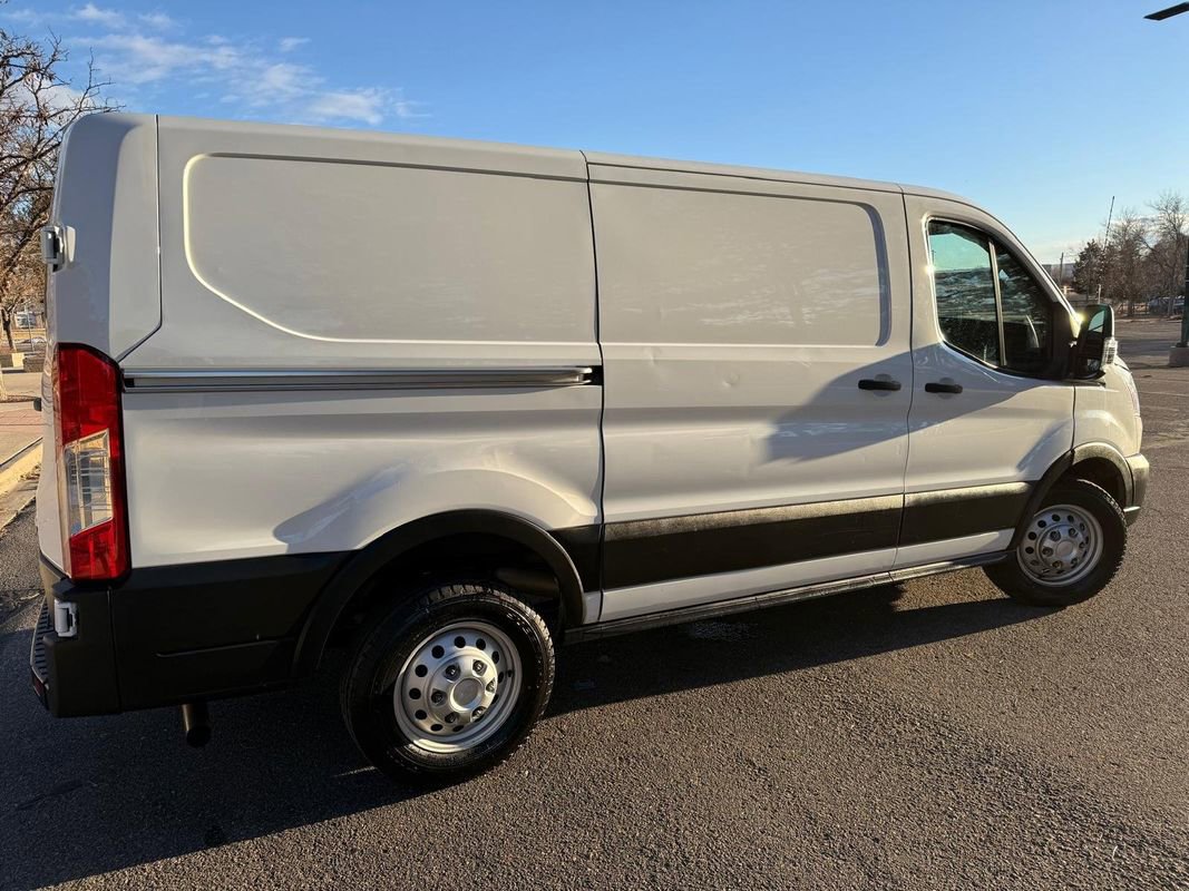 Used 2020 Ford Transit 150 Low Roof AWD image 4