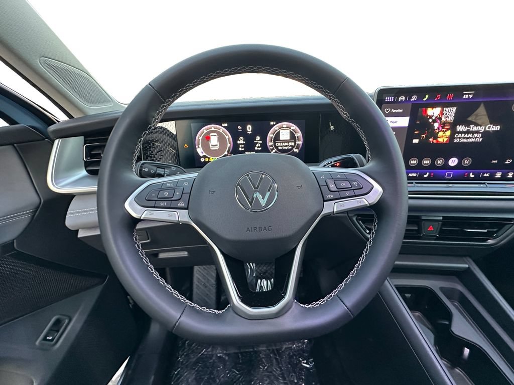 New 2026 Volkswagen Tiguan SE AWD/4WD image 12