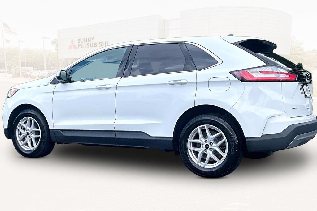 Used 2024 Ford Edge SEL AWD/4WD image 4