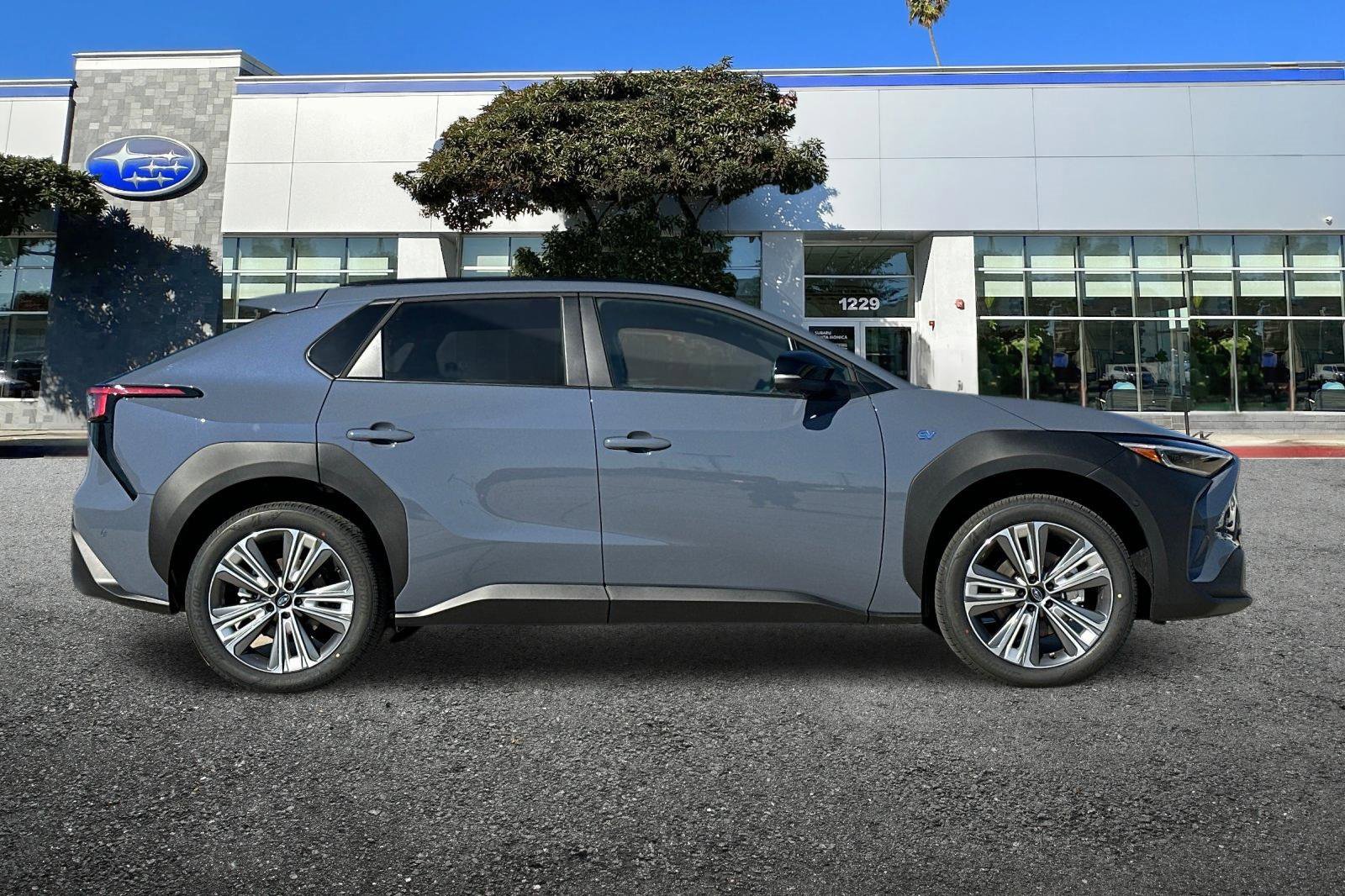 New 2025 Subaru Solterra Limited image 3