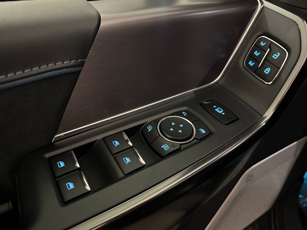 New 2026 Ford F350 Platinum image 33