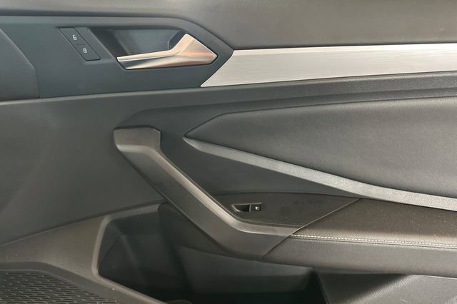 Certified 2025 Volkswagen Jetta Sport image 20