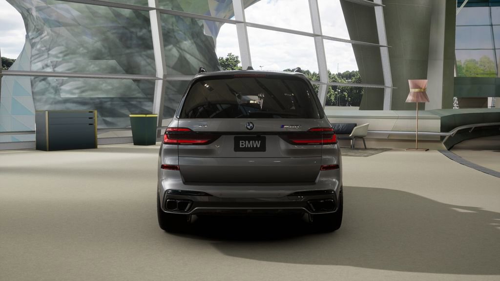 Used 2026 BMW X7 M60i image 33