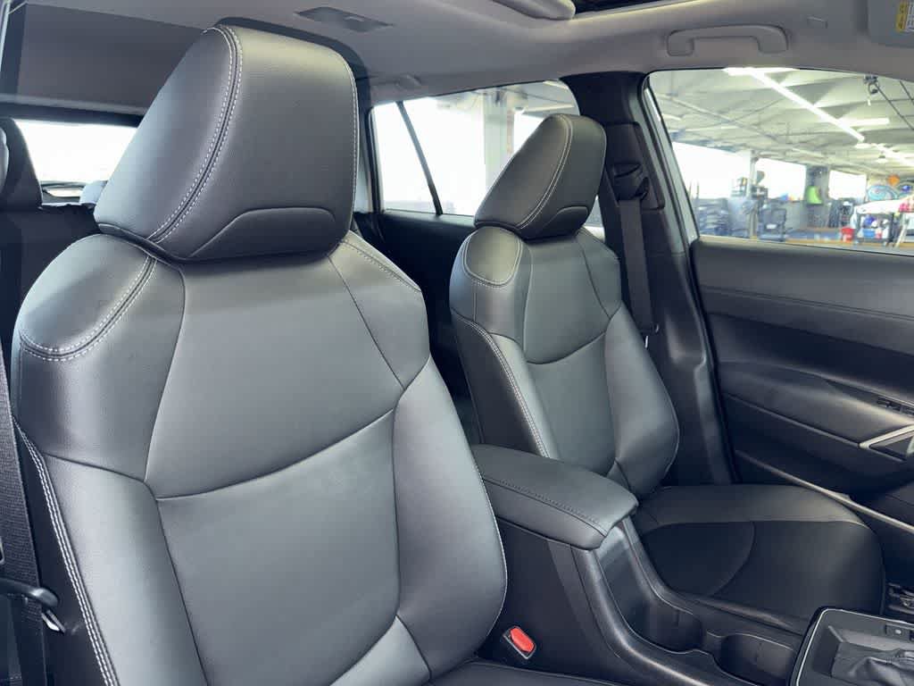 Used 2026 Toyota Corolla Cross XLE w/ Convenience Package FWD image 27