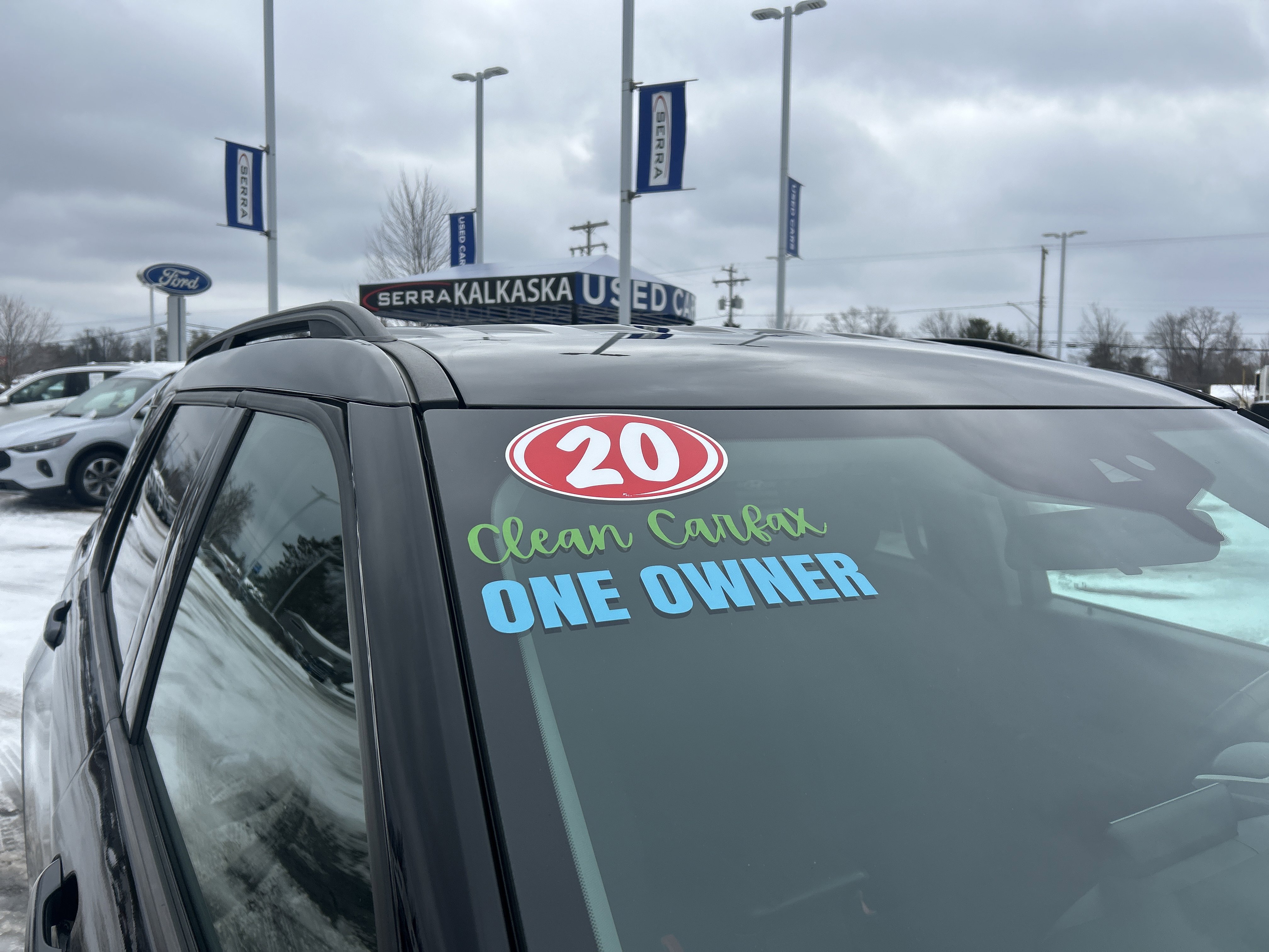 Used 2022 Ford Explorer XLT image 26