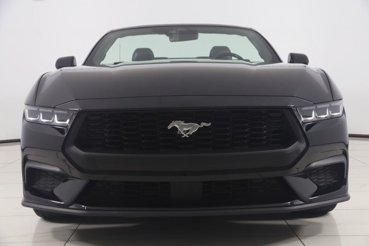 Used 2024 Ford Mustang Premium RWD image 67