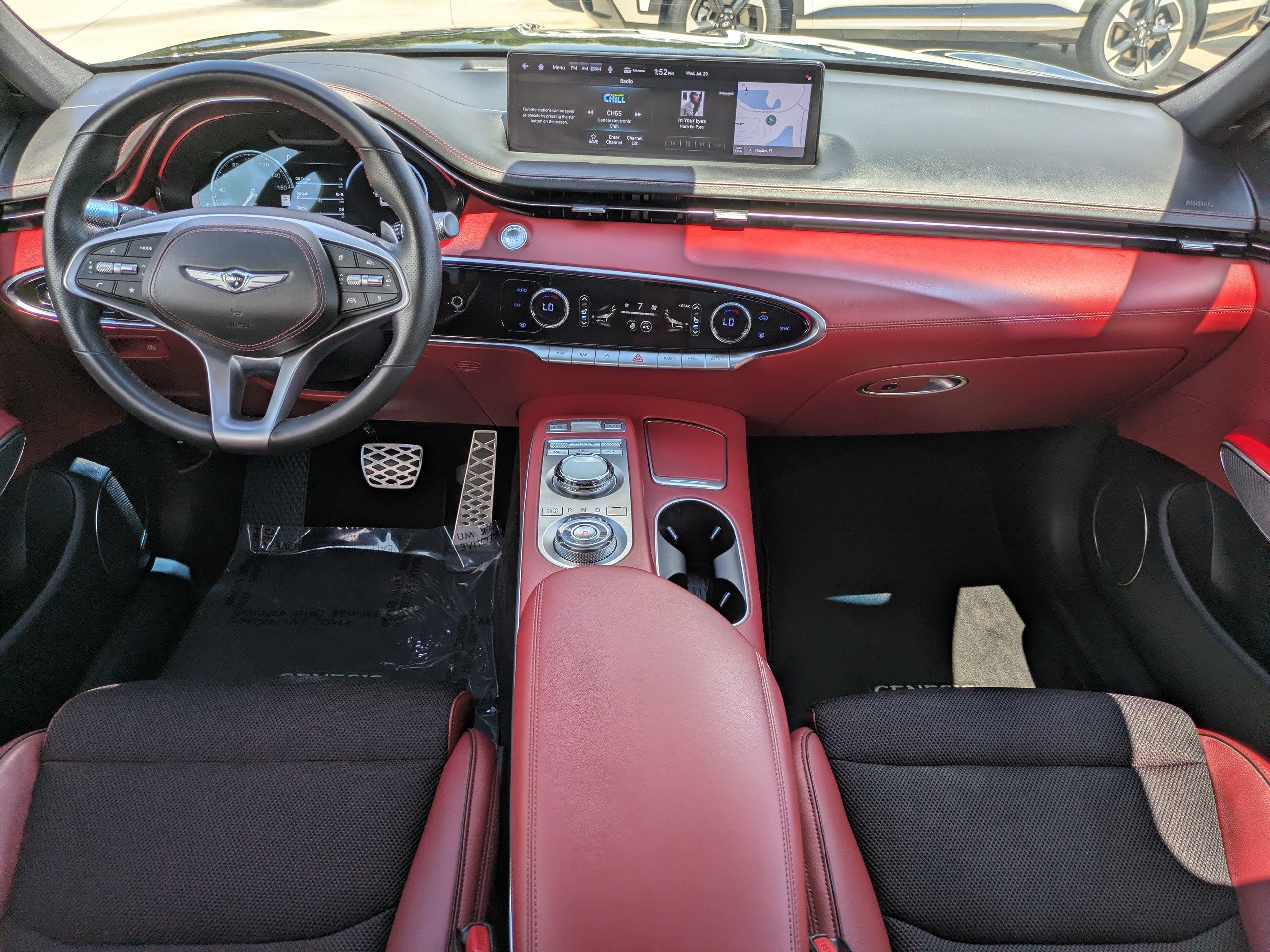 Certified 2023 Genesis GV70 2.5T w/ Sport Prestige Package AWD/4WD image 14
