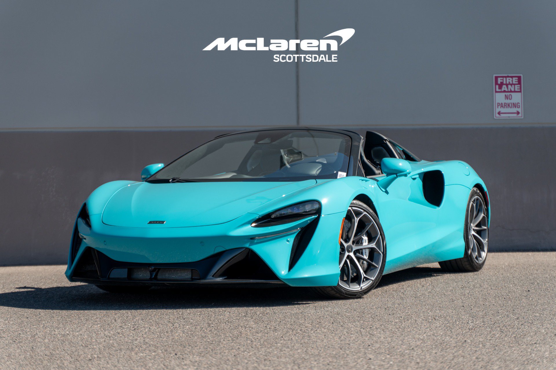 New 2026 McLaren Artura Spider RWD image 2
