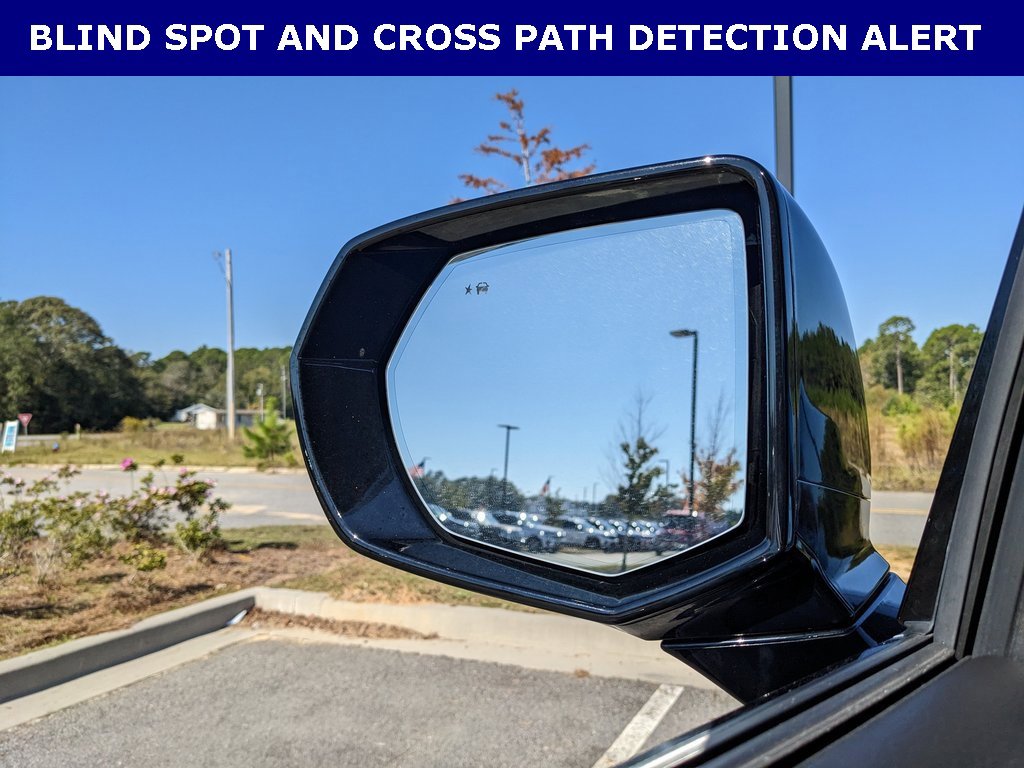 Used 2024 GMC Yukon XL Denali image 8