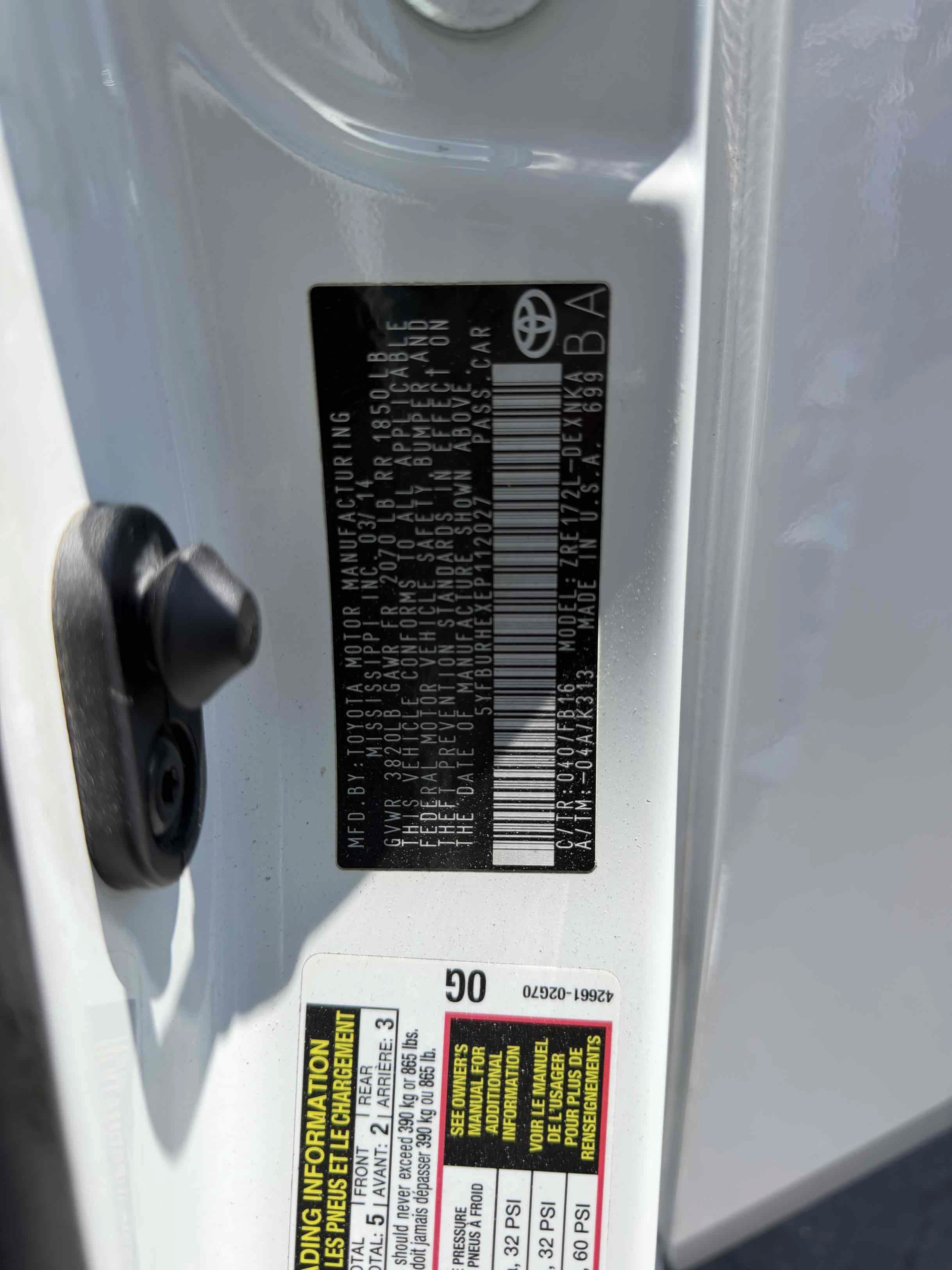 Used 2014 Toyota Corolla LE FWD image 20