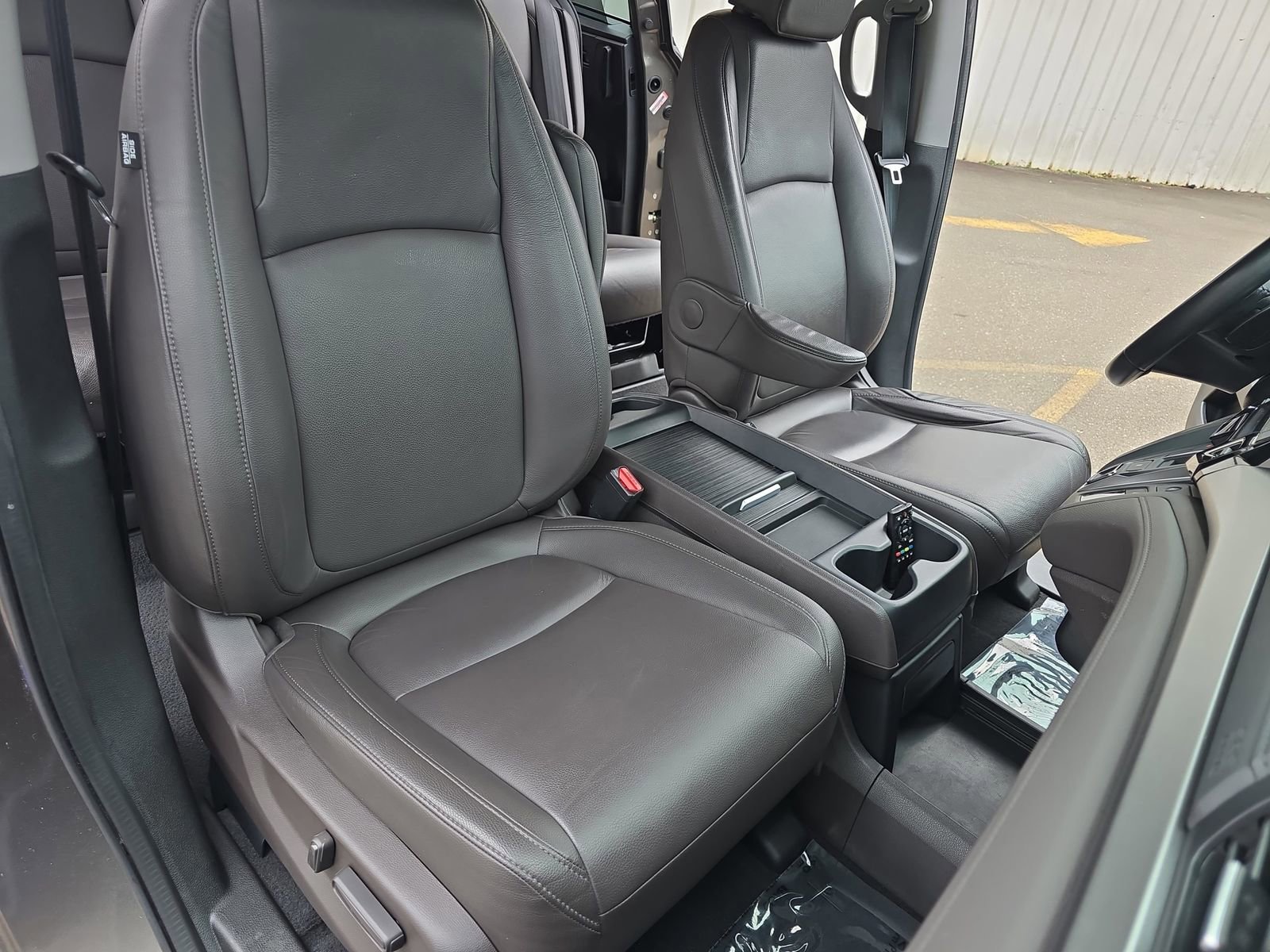 Used 2019 Honda Odyssey Touring image 15