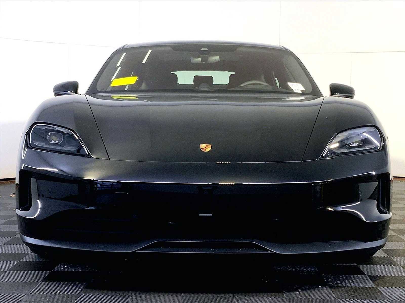 New 2026 Porsche Taycan image 10