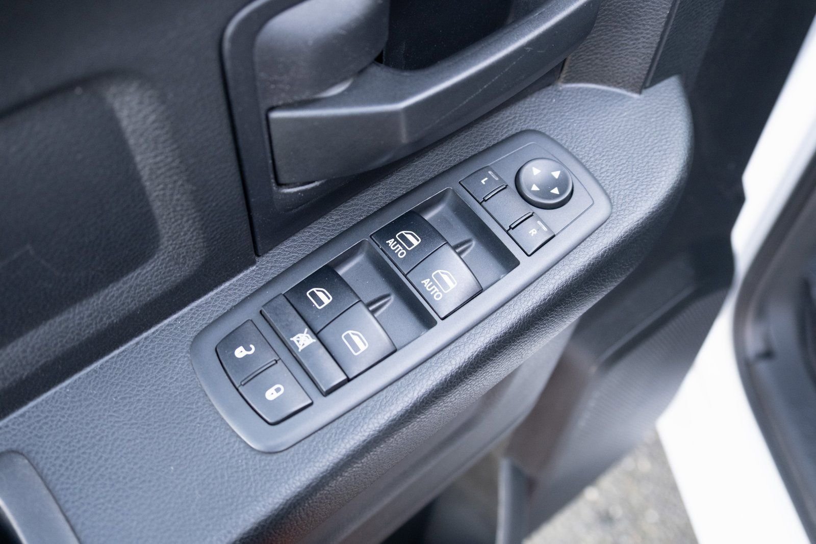 Used 2018 RAM 1500 Tradesman w/ Popular Equipment Group image 14
