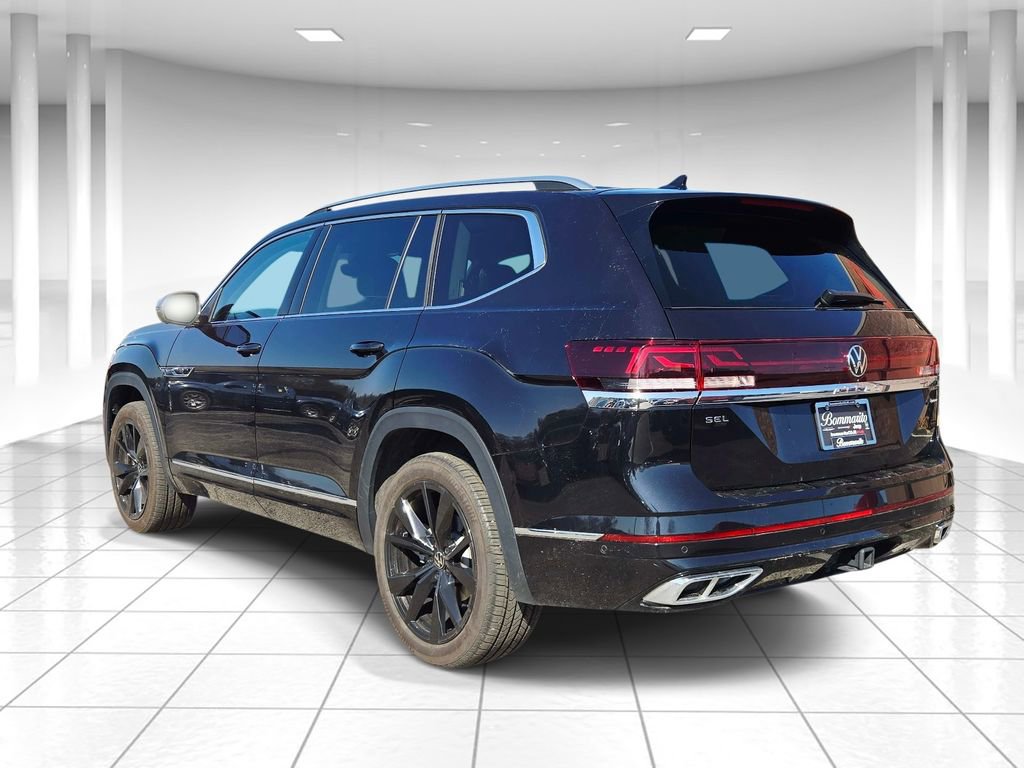 Used 2024 Volkswagen Atlas SEL Premium R-Line image 5