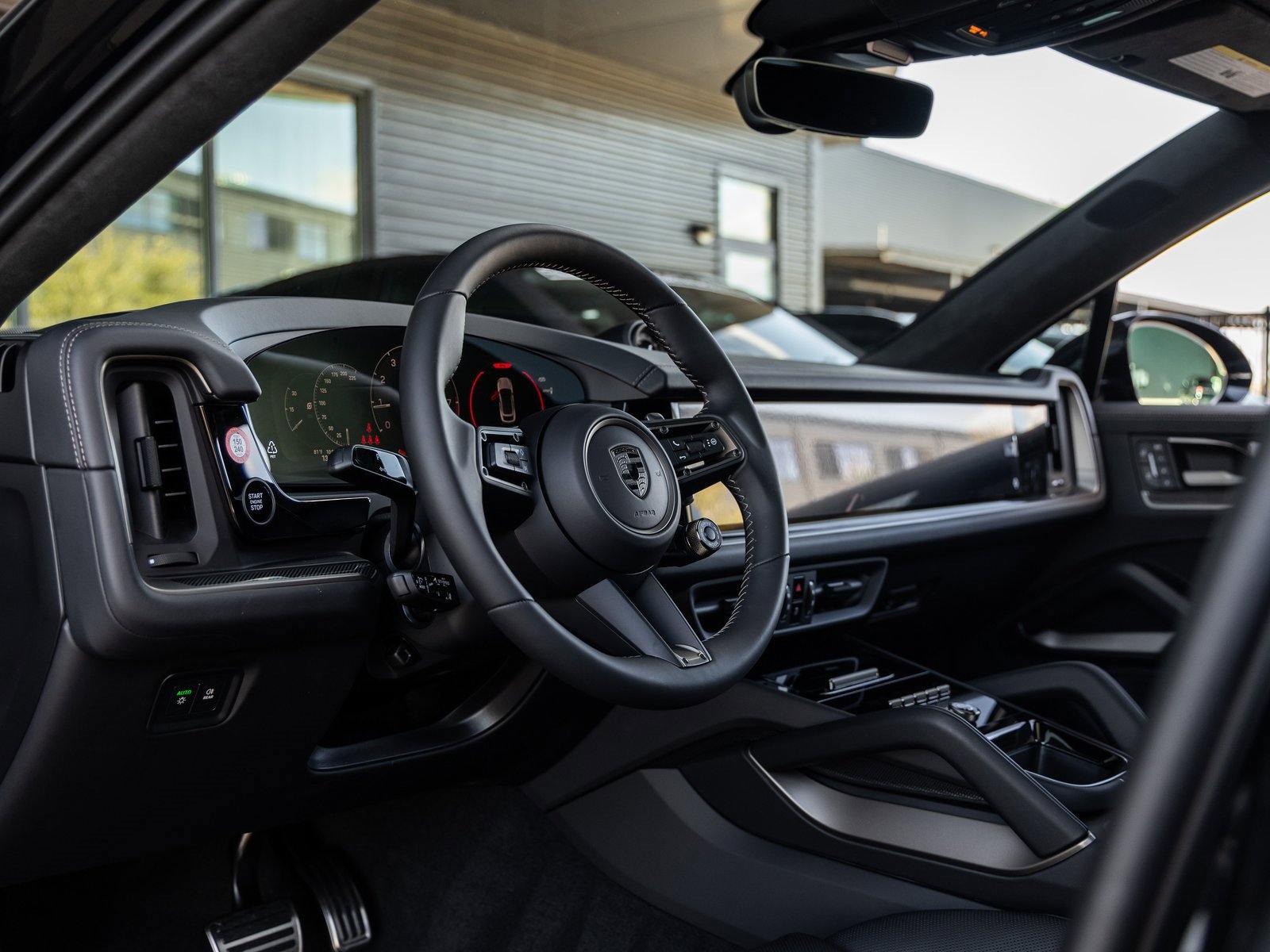 New 2026 Porsche Cayenne Turbo image 4