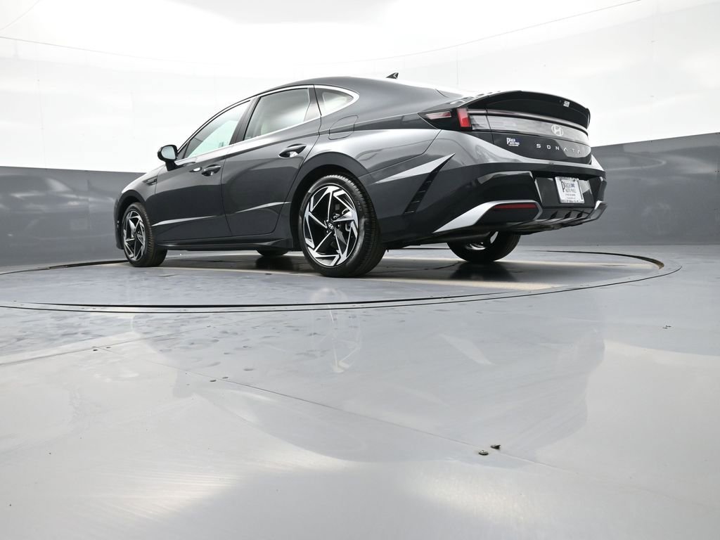 Certified 2025 Hyundai Sonata SEL FWD image 31