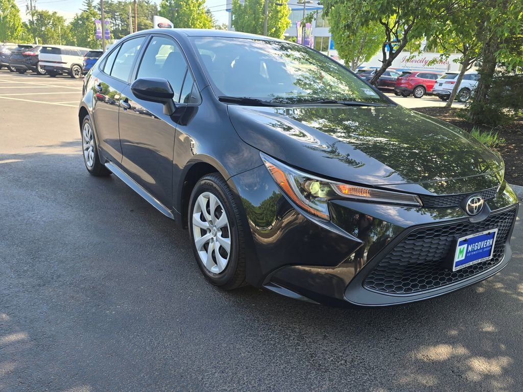Certified 2022 Toyota Corolla LE FWD image 11