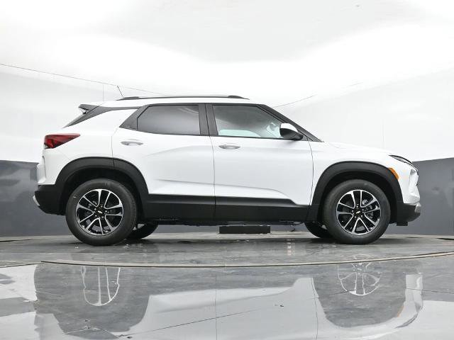New 2025 Chevrolet TrailBlazer LT w/ Convenience Package image 14